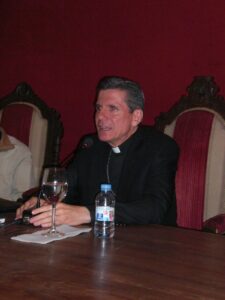 Lee más sobre el artículo El IBO de León acoge una interesante conferencia sobre la evangelización de los Estados Unidos de América