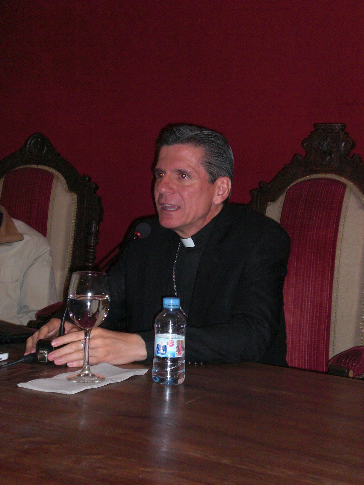 El IBO de León acoge una interesante conferencia sobre la evangelización de los Estados Unidos de América