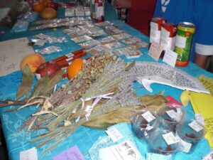 Lee más sobre el artículo Escuela de Verano 2013: fotos del mercadillo oriental