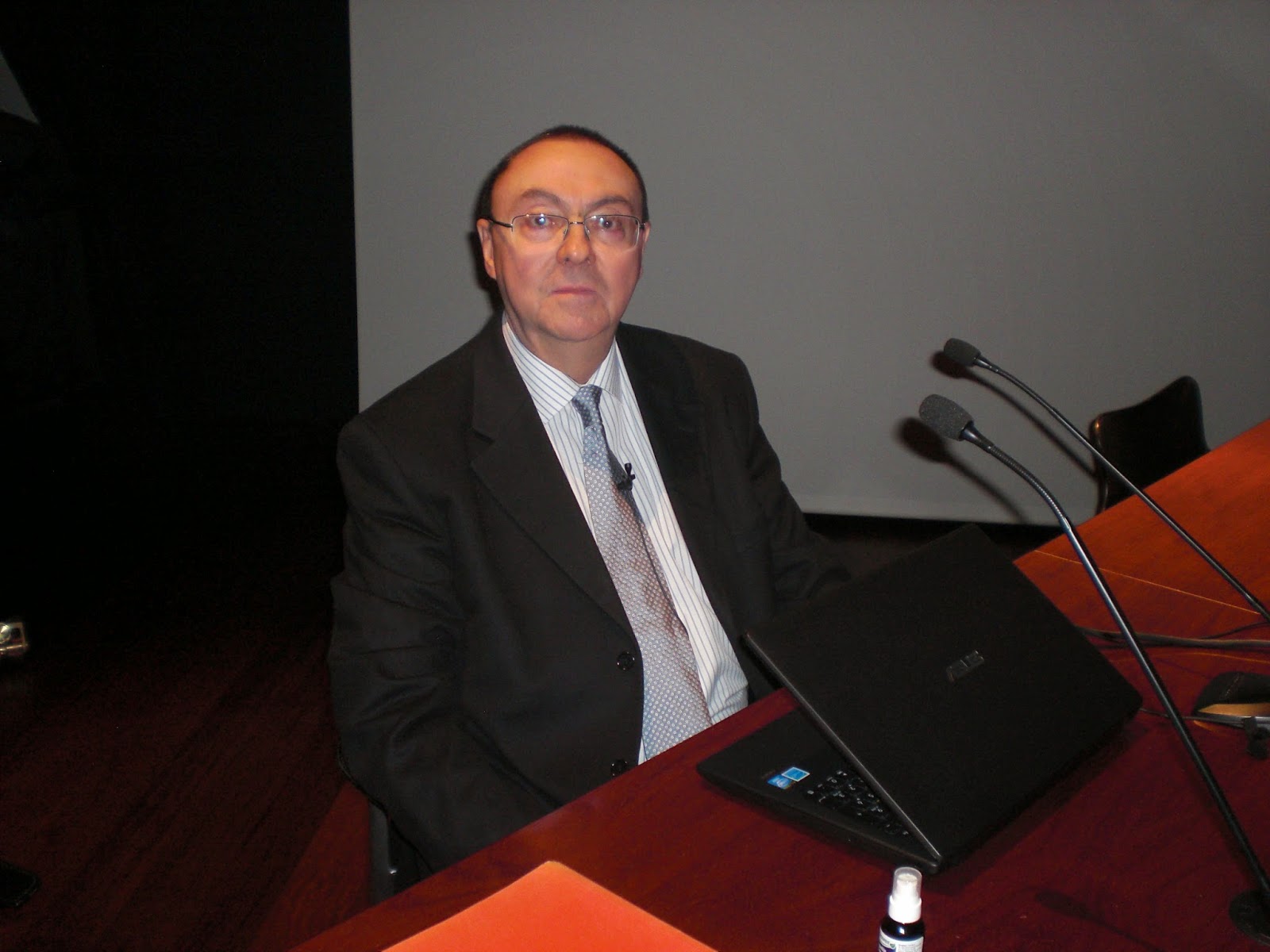 Vídeo de la conferencia «El Sudario de Oviedo y sus consecuencias»