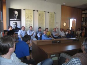 Lee más sobre el artículo Visita de los alumnos de Teología de Burgos al IBO de León