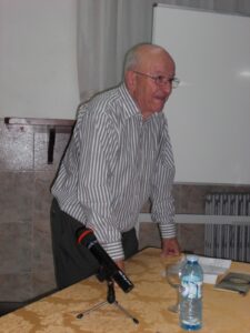 Lee más sobre el artículo Vídeo de la conferencia «Nombres antiguos de lugar, llamados al deshielo» (Cistierna, 17-VIII-2013)